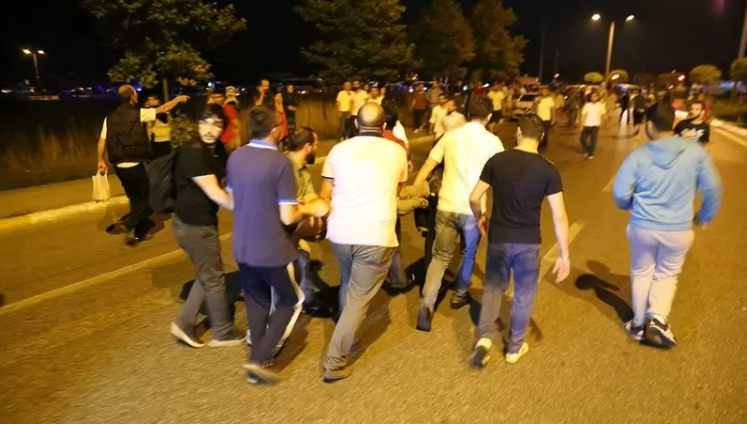15 Temmuz hain darbe girişiminde saat saat Sakarya'da yaşananlar