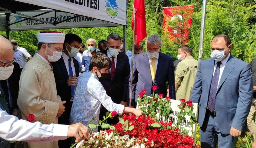 15 Temmuz şehidi, mezarı başında anıldı