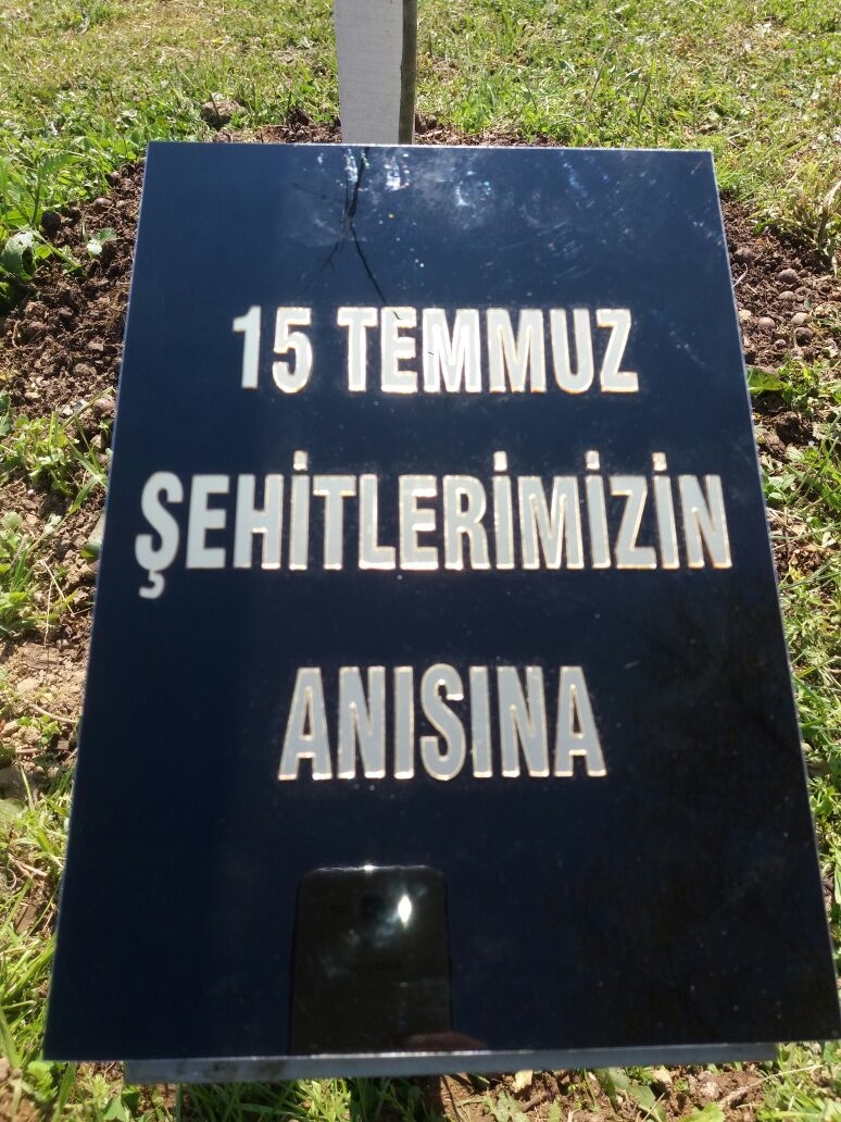 15-temmuz-sehitleri-ve-milli-irade-ormani-ni-dikenlerle-kaplinlo1uvzrth
