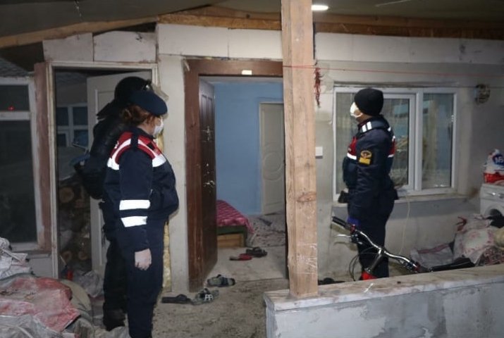 150 jandarma katıldı; Şehirde dev operasyon