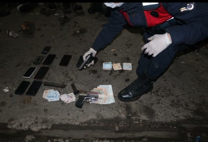 150 jandarma katıldı; Şehirde dev operasyon