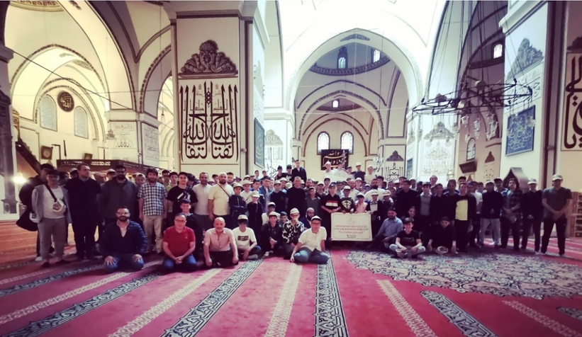150-ogrenci-ile-bursa-ve-canakkale-gezisi-vevfrkruwk