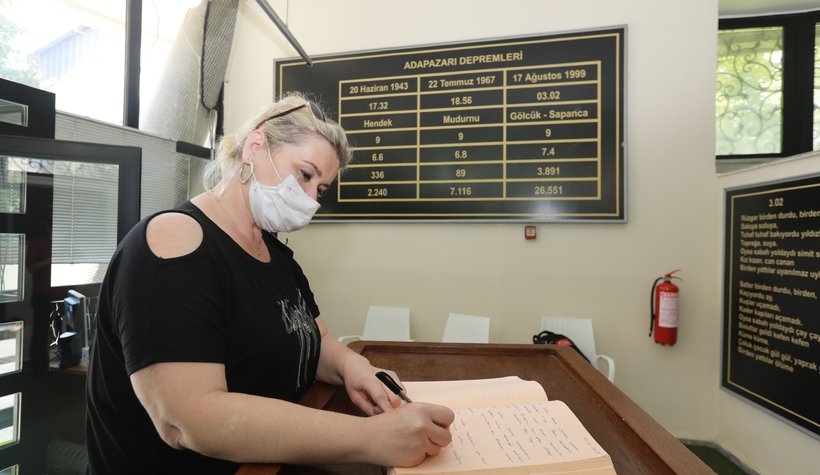 16 yıldır deprem anını unutturmuyor