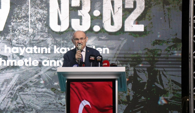 17 Ağustos 1999 Depremi'nde hayatını kaybedenler dualarla anıldı