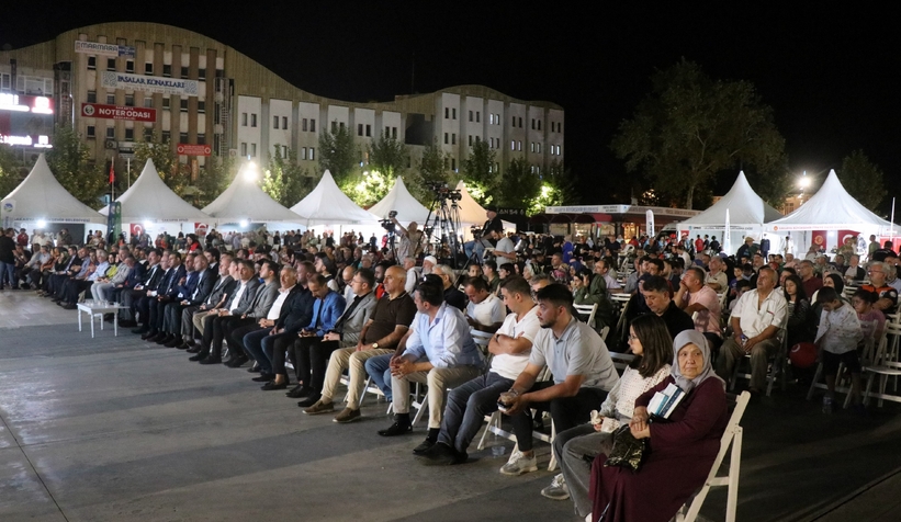 17 Ağustos 1999 Depremi'nde hayatını kaybedenler dualarla anıldı