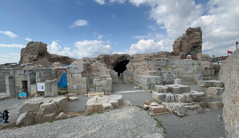 1800-yillik-iznik-roma-tiyatrosu-turizme-kazandirilditgg2tvn2cf