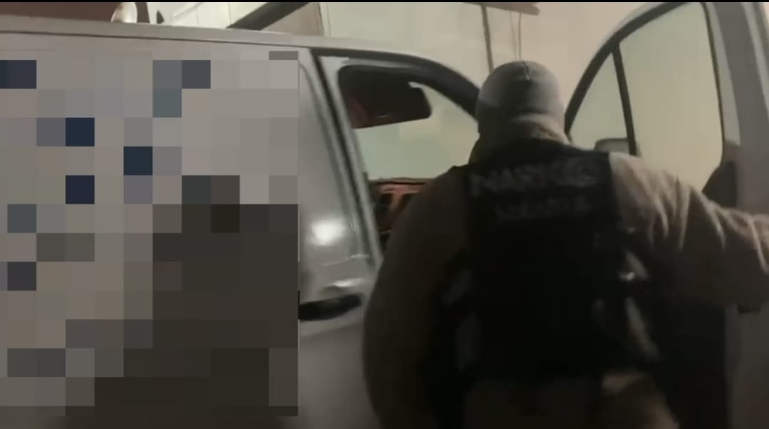 2 kilogram metamfetamin ile yakalandı