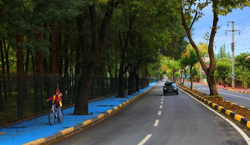 20 ayda 700 bin ton asfalt