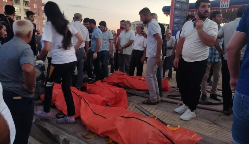 20 kişinin öldüğü katliam gibi kazada 2 şoför gözaltında