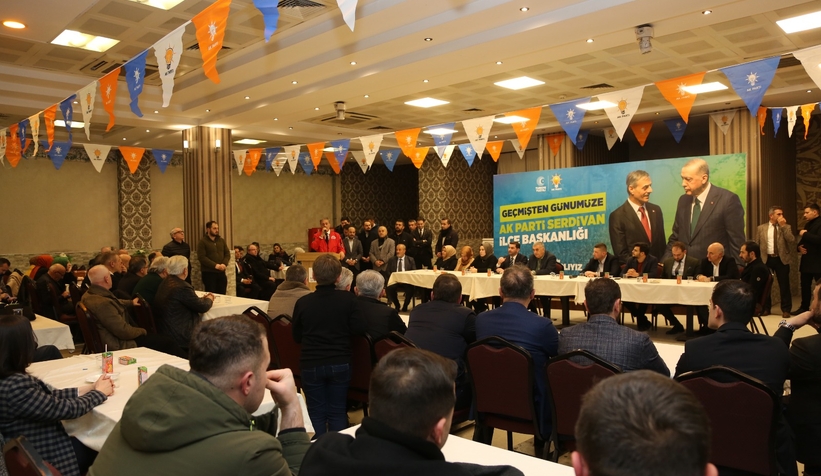 2002'den bu yana sakladığı oy mührünü Yusuf Alemdar ile paylaştı