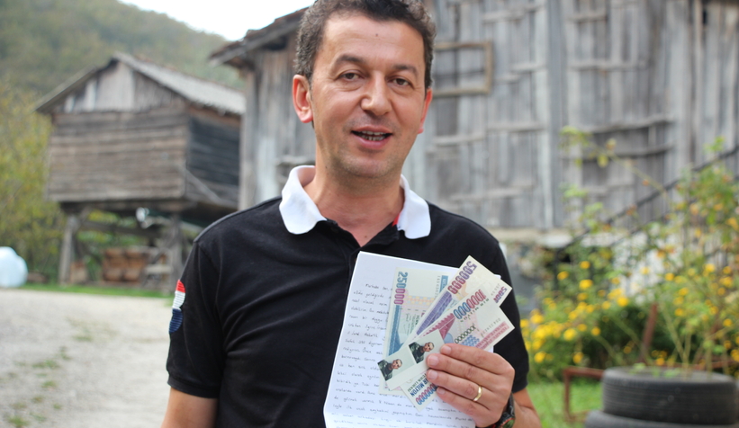 21 Yıl sonra kendisine yazdığı mektubu teslim aldı