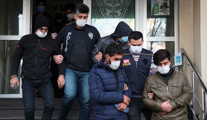 23-kacak-gocmen-boyle-goruntulendisgd2retnwu