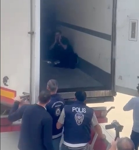 24-kacak-afgan-daha-yakalandiuznwvtfszz