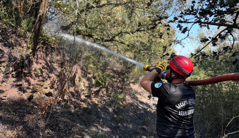 3 ilçede ki orman yangınları kontrol altına alındı