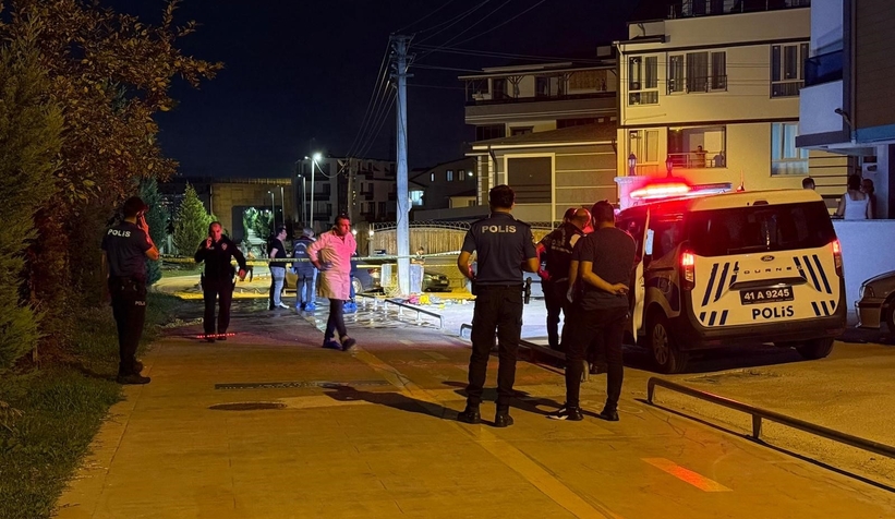 Kocaeli'de Kan Donduran detay : Sevgilisini ve Kardeşini Öldürüp İntihar Etti