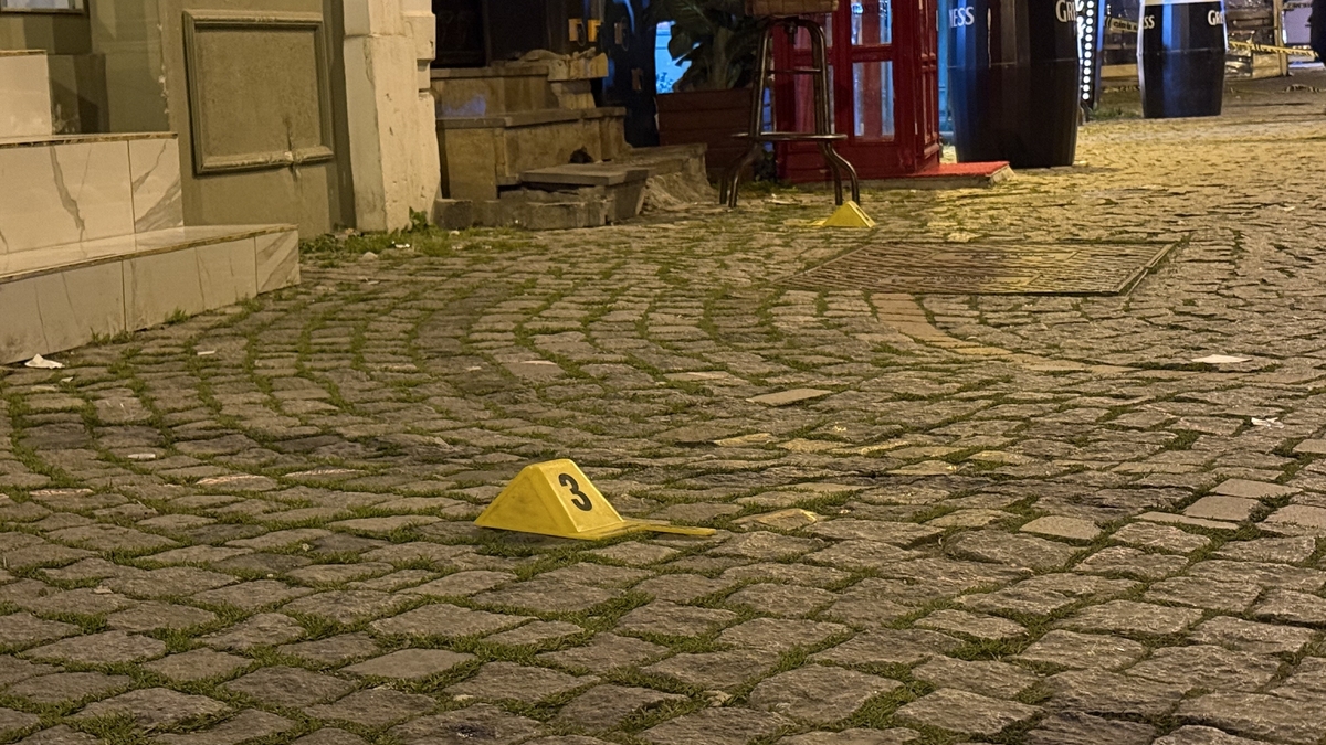 3 kişinin öldüğü saldırıda kalaşnikof detayı