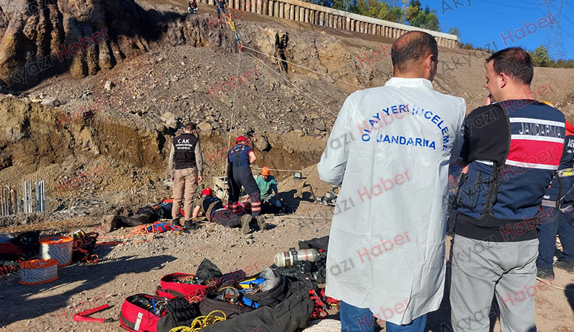 30-metrelik-kuyuya-dusen-isciden-aci-haber-cansiz-bedeni-cikarildiylj6mme1sg