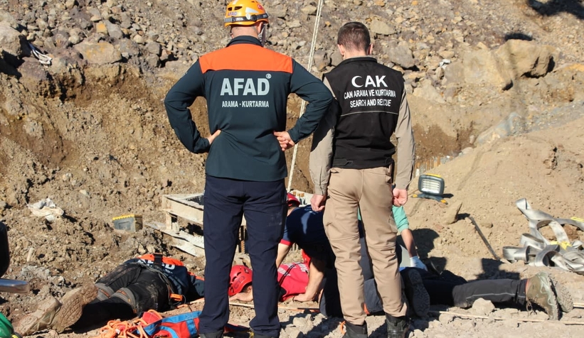 30-metrelik-kuyuya-dusen-isciden-aci-haber-cansiz-bedeni-cikarildiylj6mme1sg