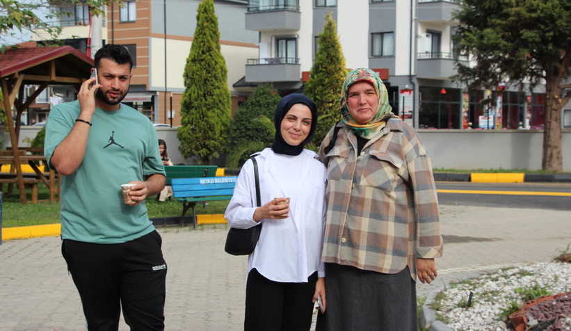 30 yıllık evli Yığın Çifti üniversite hayalini gerçekleştirdi
