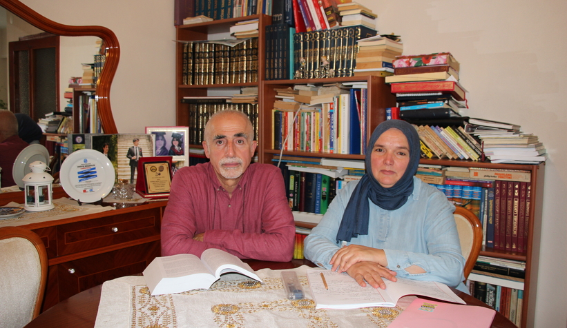 30 yıllık evli Yığın Çifti üniversite hayalini gerçekleştirdi