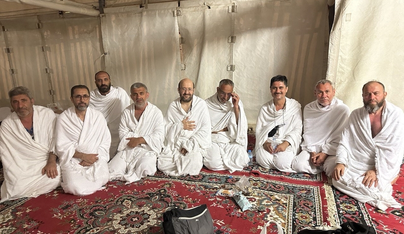 35-milyon-haci-adayi-buyuk-seytana-ilk-gun-7-tas-attiyxdqmdu0ak