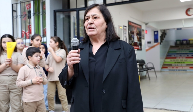 39-yillik-egitimci-gozyaslari-ile-veda-ettirndpzffuk3