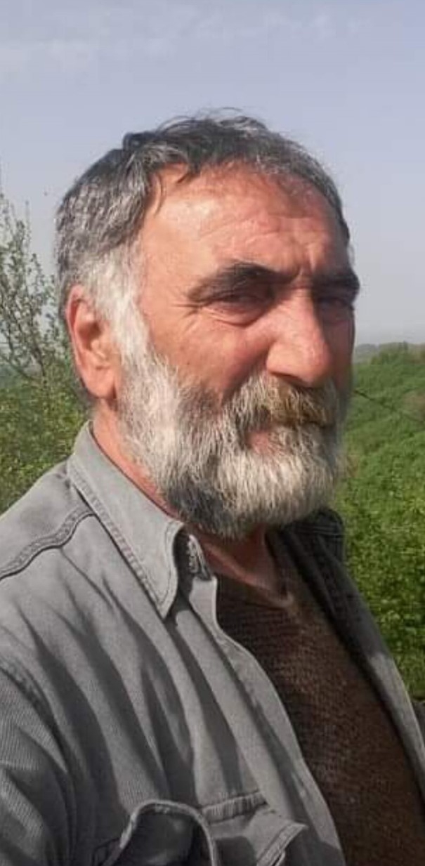 4-cocuk-babasi-direksiyonda-kalp-krizi-gecirip-olduuetwy3diew