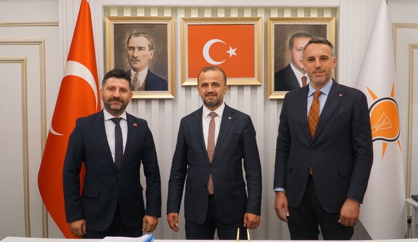 4 ilçede mevcut başkanlarla yola devam