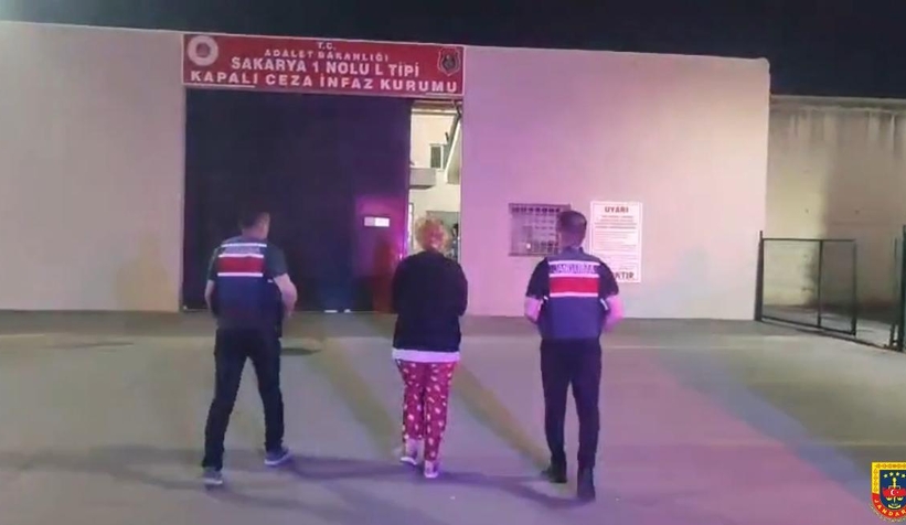 4-koyunu-calan-dolandiricilar-yakalandiwhlkrfp0dj