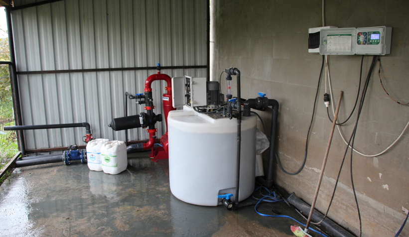 40 dönümü 1 saatte sulayıp gübreliyor