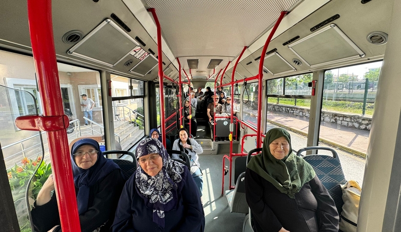 400 kişi Büyükşehir’in kaplıca tatilinde huzur buldu