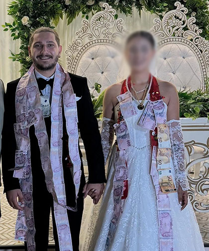 5 ay önce evlenmişti; Feci kazada hayatını kaybetti