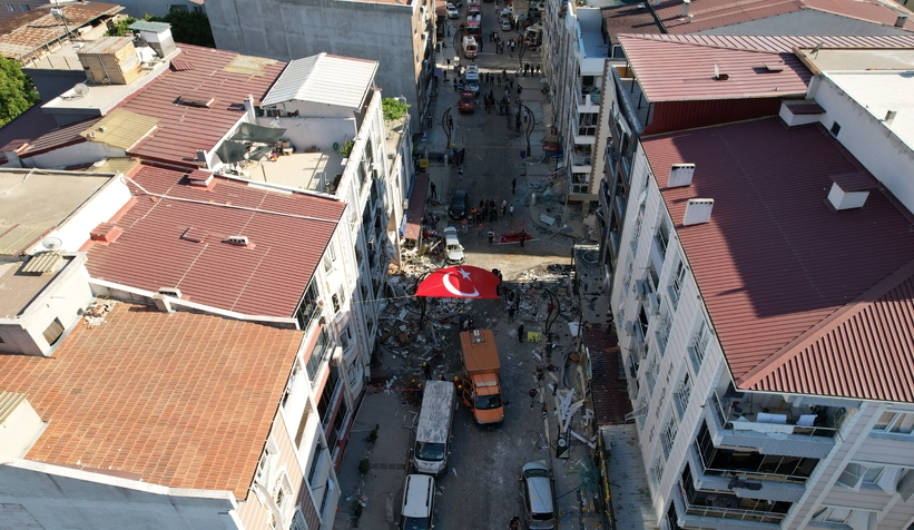 5 kişinin öldüğü 57 kişinin yaralandığı patlamadan fotoğraflar