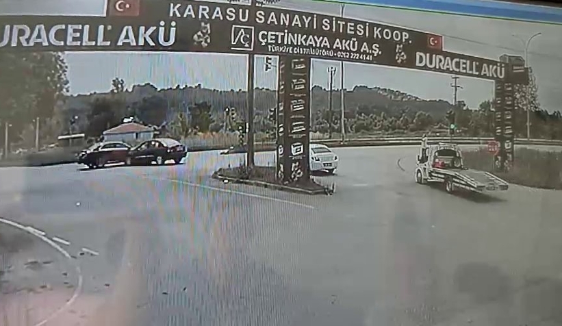 5 kişinin yaralandığı kaza kamerada