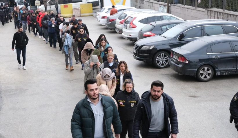 5 milyonluk vurgun yapan sigorta dolandırıcılarına operasyon