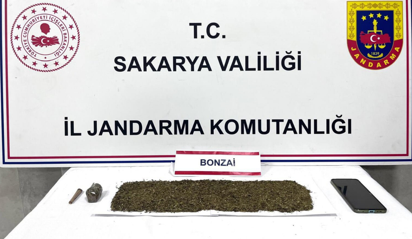 500-gram-bonzai-ile-yakalandilarywdlqvhpdn