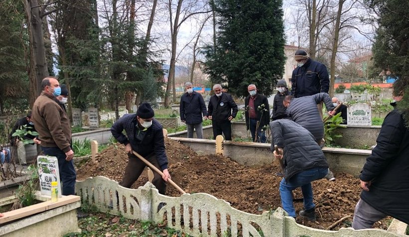 57 yıllık karı koca 5 saat arayla vefat ettiler