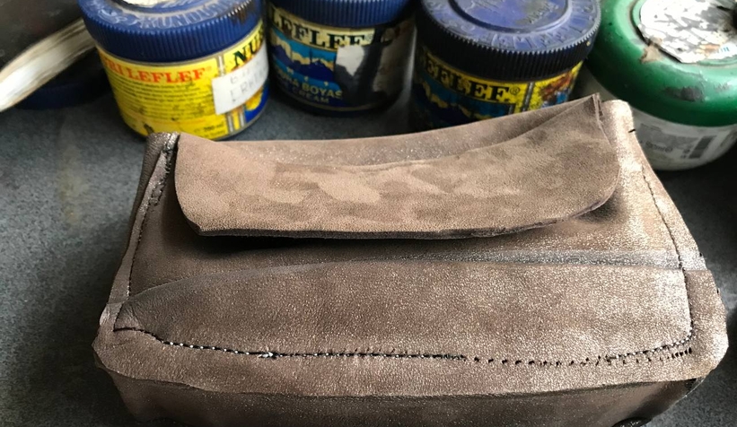 59 yıllık deri ustası teknolojiye inat mesleğini yaşatıyor