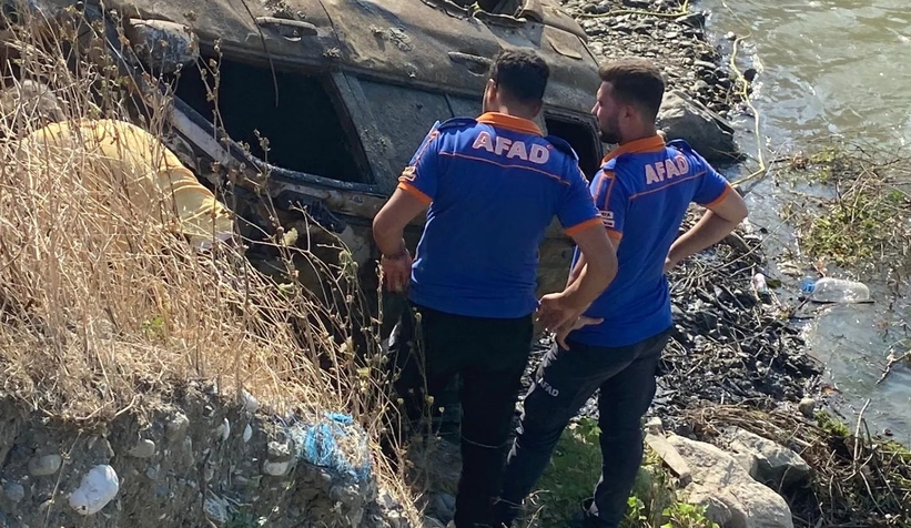 6-aydir-kayipti-cesedi-araciyla-birlikte-nehirden-ciktiznzjn3ptmk