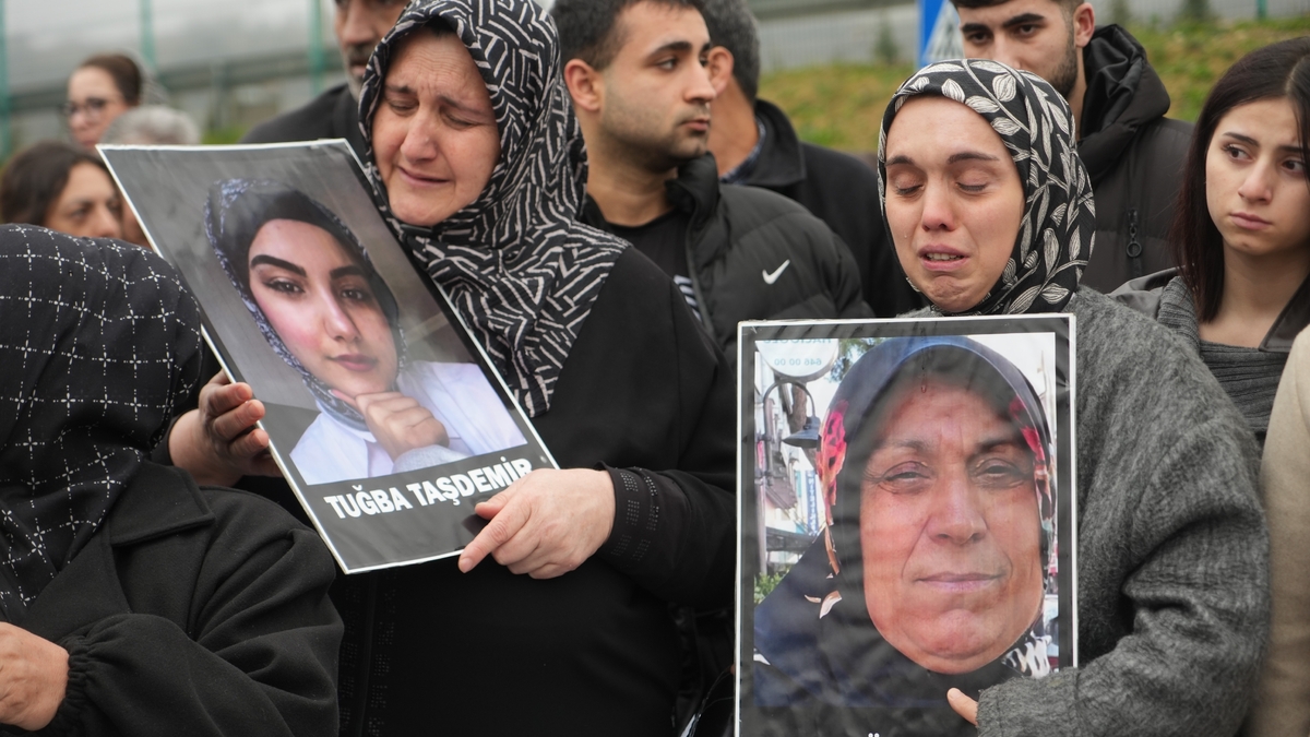 7 kişinin öldüğü yangın faciasında annenin sözleriyle salon buz kesti