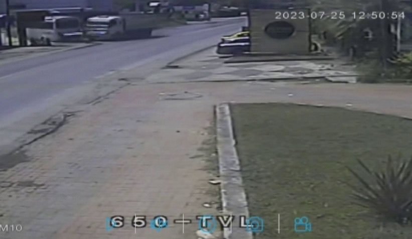 7 kişinin yaralandığı kaza kamerada