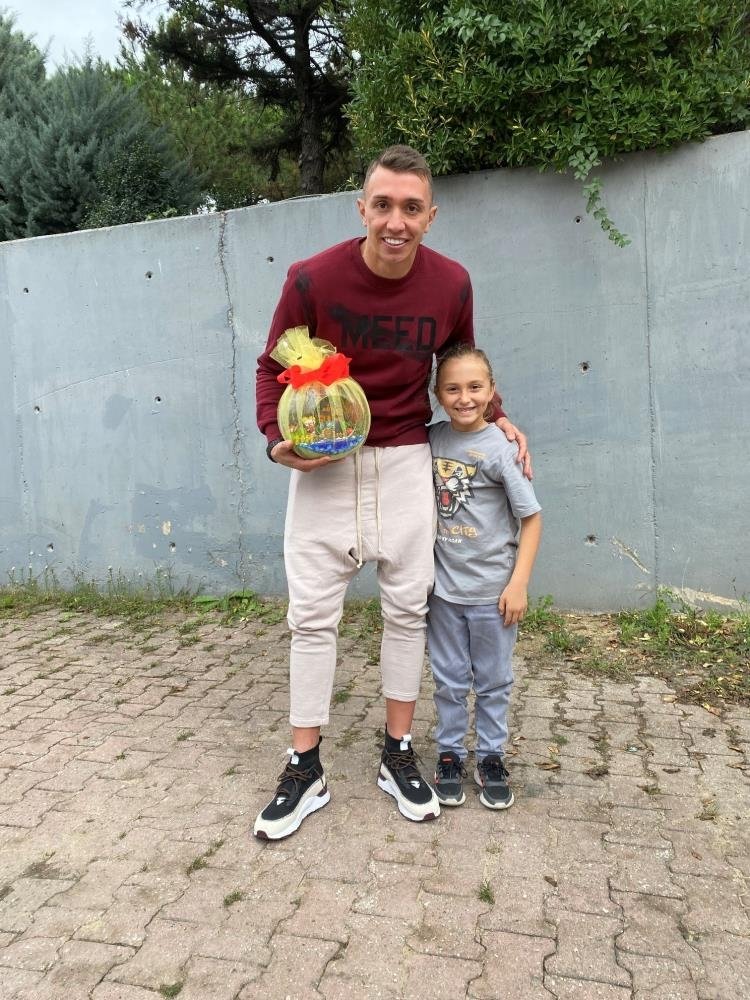 7 yaşındaki başarılı kalecinin Muslera hayali gerçek oldu