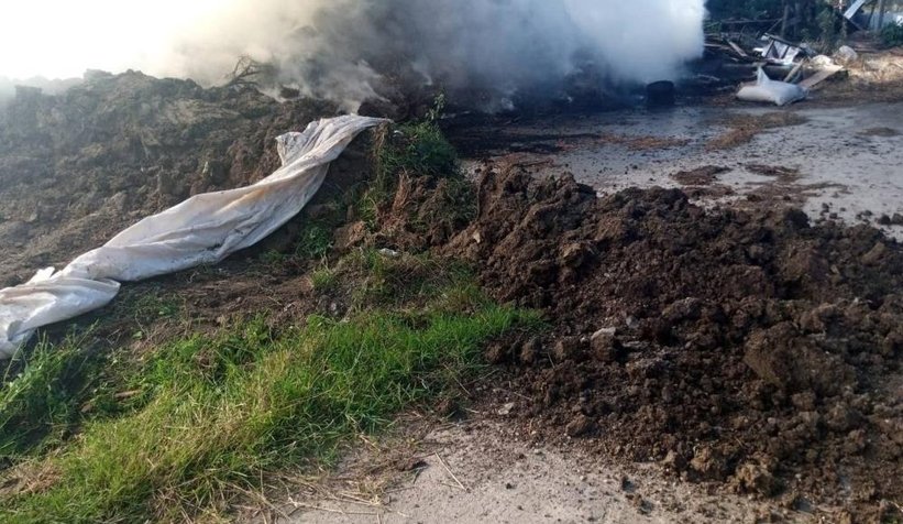 700 saman balyası kül oldu