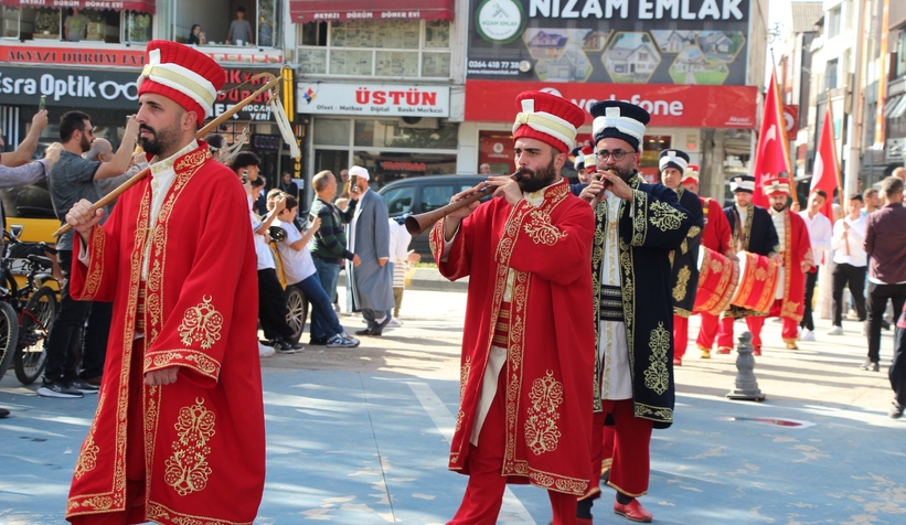 75-hafiz-icazetlerini-alditjjkamtlbn