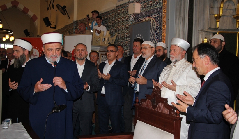 75-hafiz-icazetlerini-alditjjkamtlbn
