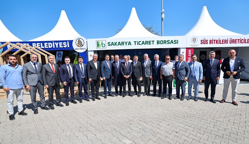 8-uluslararasi-peyzaj-sus-bitkileri-fuari-kapilarini-actiehpbwhbmvx