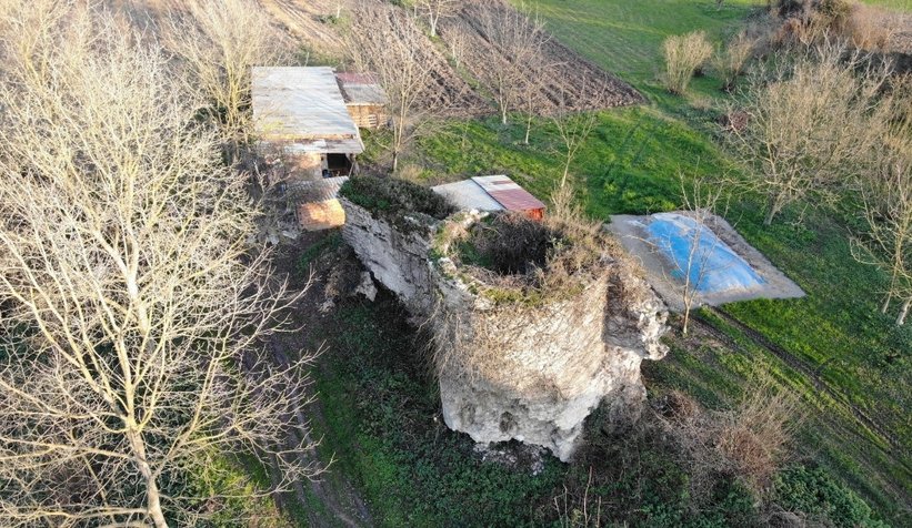800 yıllık kale tarihe tanıklık ediyor