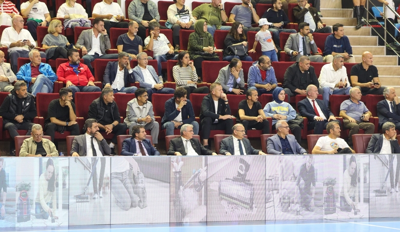 a-milli-erkek-hentbol-takimi-italyayi-maglup-ettirgpormdotz