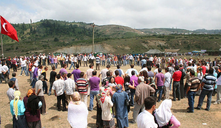 acelle-senligi-bu-yil-dop-dolut2vyenqree