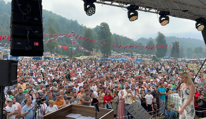 acelle-yayla-senligi-ne-buyuk-katilimnklzrwo1q0